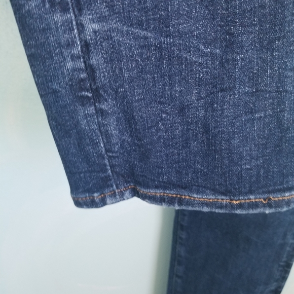American Eagle Slim Distressed Jeans - Picture 7 of 9